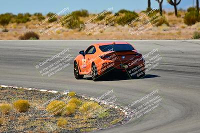 media/Oct-18-2025-Extreme Speed (Sat) [[d6d7e1fef1]]/Red-Green/